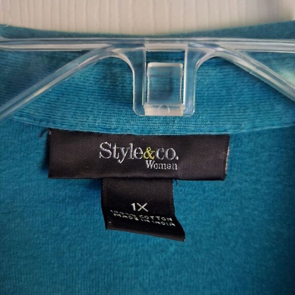 Style & Co. Teal and White T-Shirt Size 1X - Picture 2 of 5